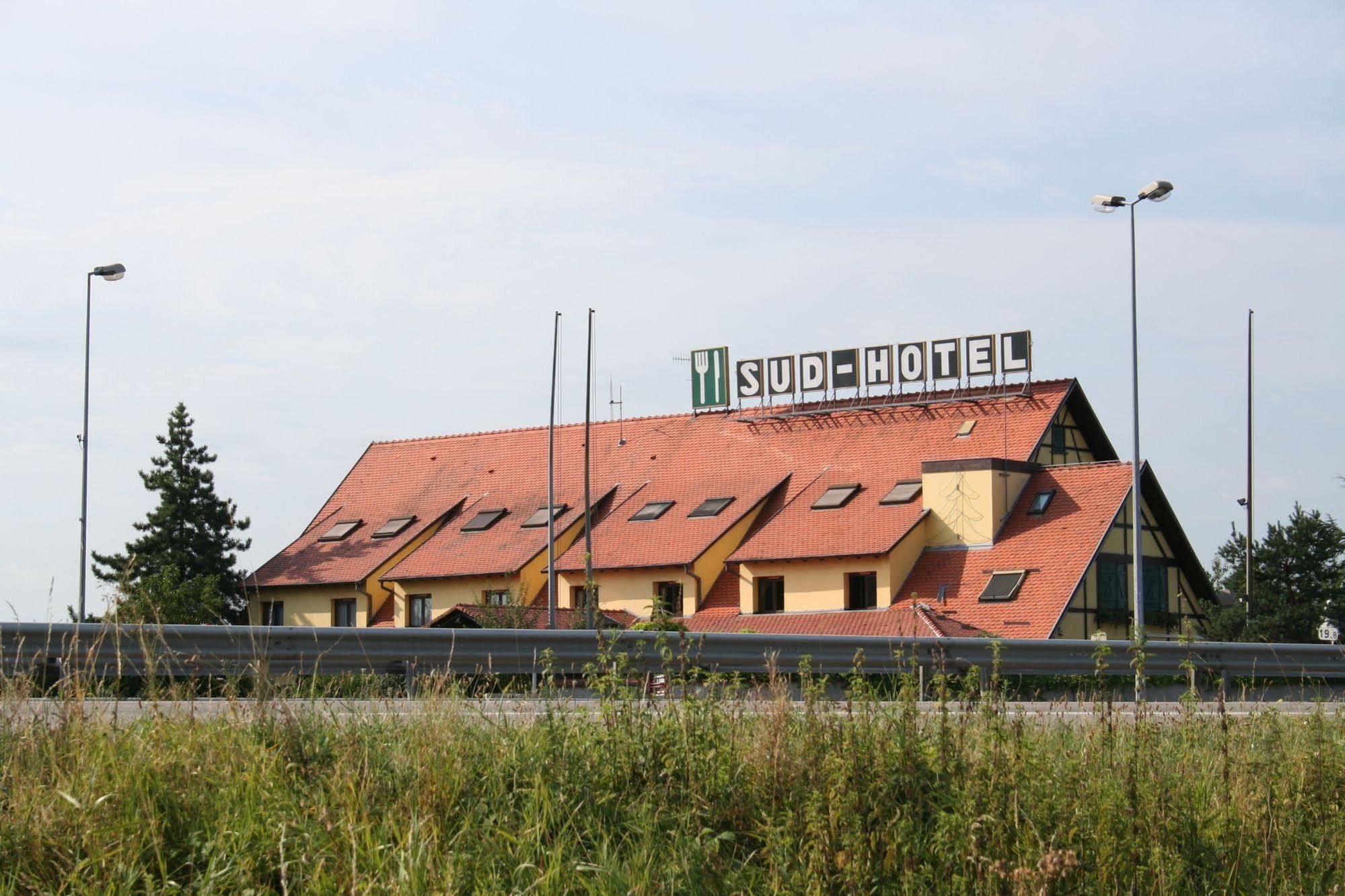 Huttenheim Sud Hotel מראה חיצוני תמונה