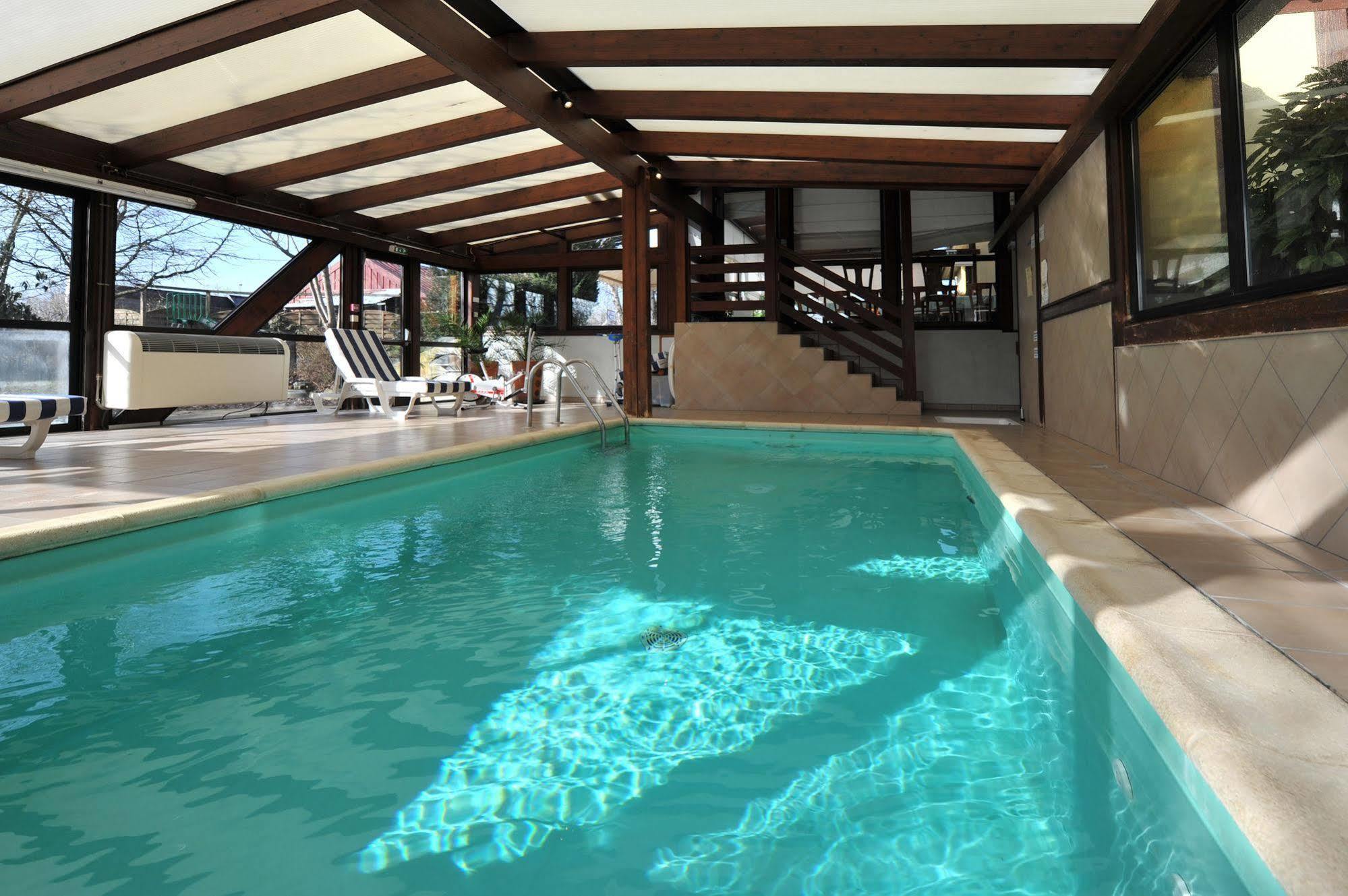 Huttenheim Sud Hotel מראה חיצוני תמונה