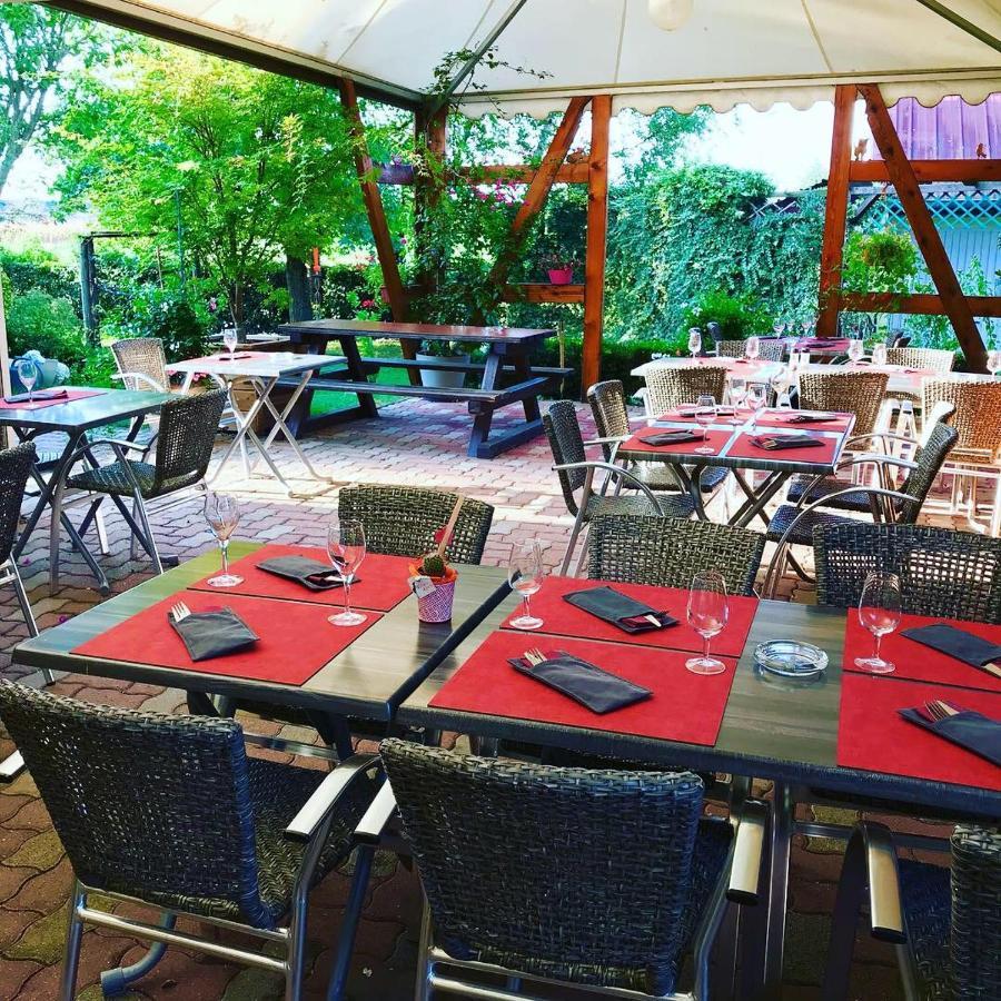 Huttenheim Sud Hotel מראה חיצוני תמונה